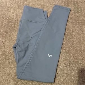 ALO steel blue leggings